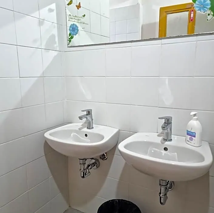 Sunshine Hostel-1
